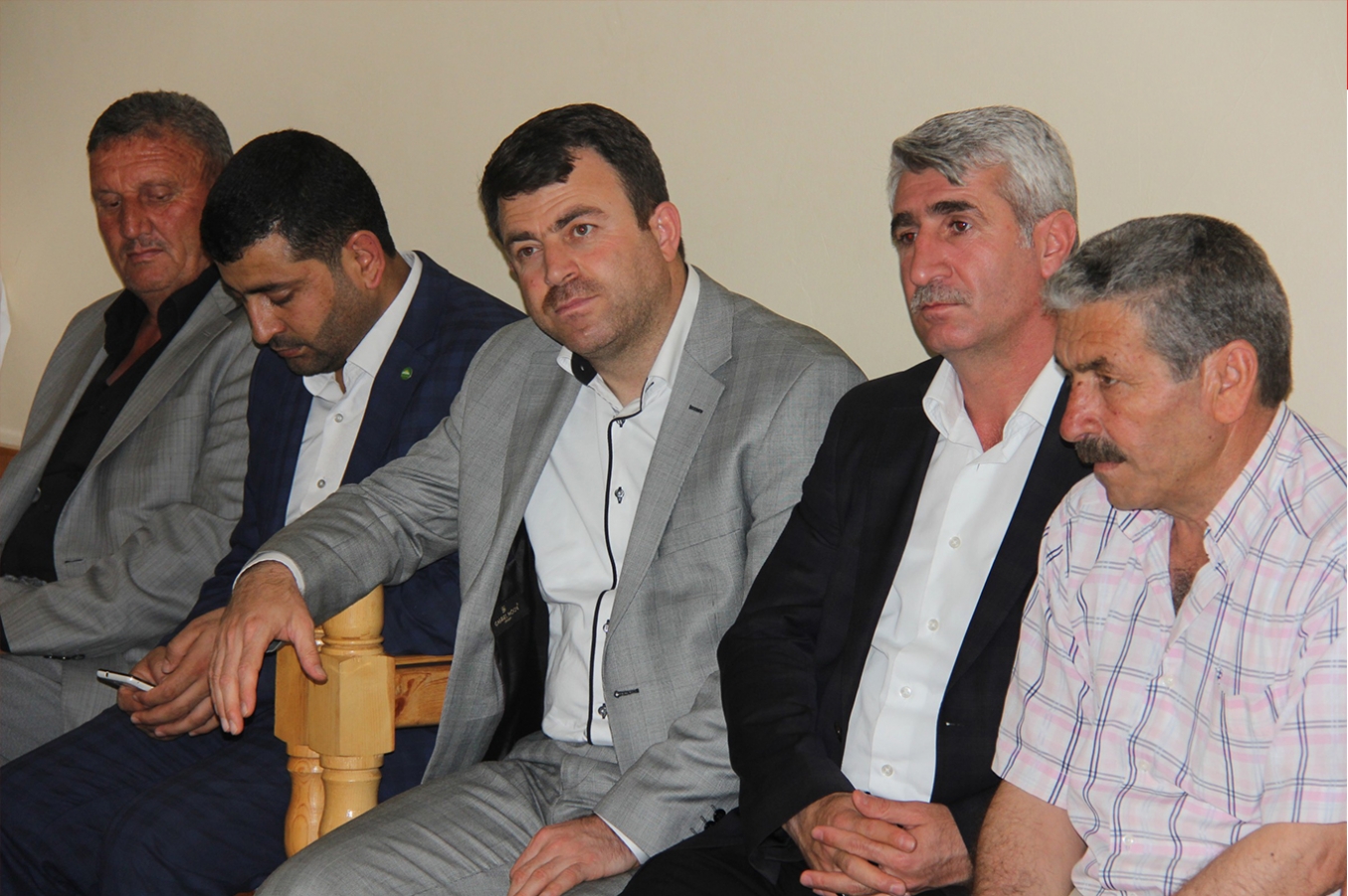 Mehmet Yavuz Akçakale'de taziye ziyaretinde bulundu